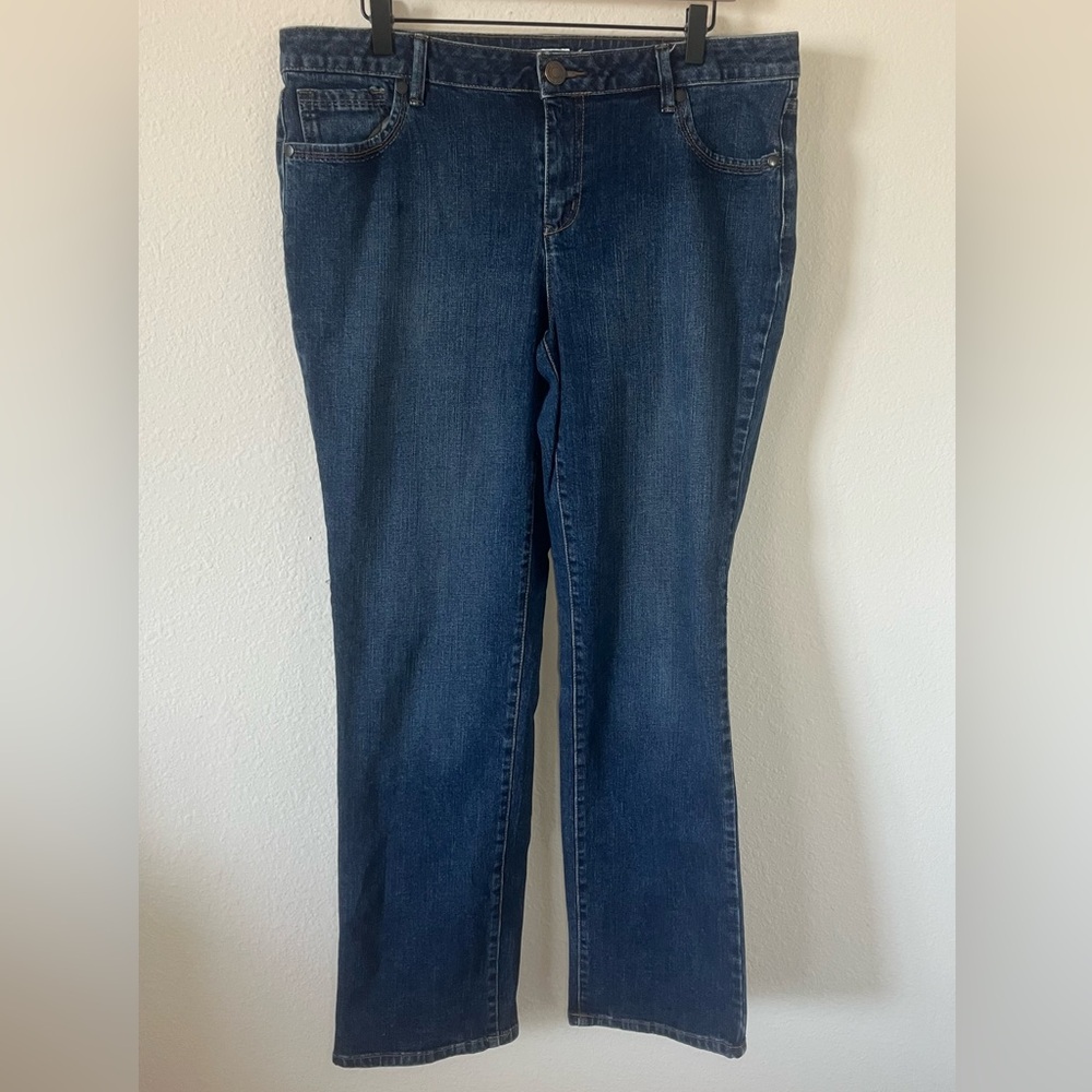 Liz Claiborne stretch jeans, size 14